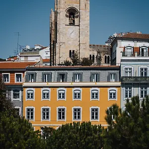 https://alfama-apartment-lisbon-1100-080.hotels-lisbon-portugal.com